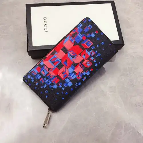 G*u*i bags 208b570050