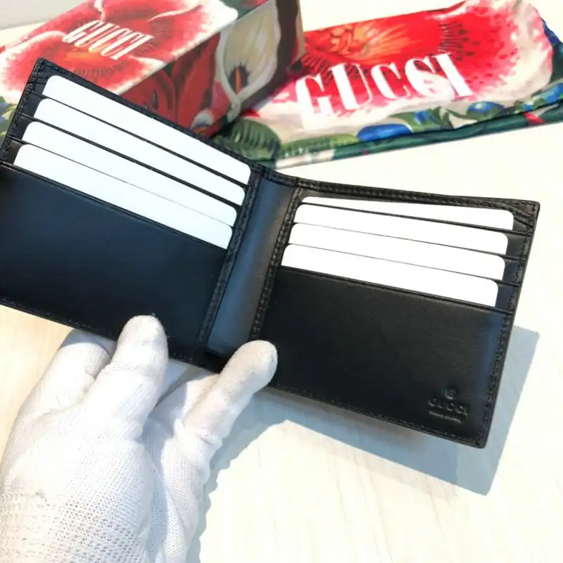 G*u*i bags 20guc0066