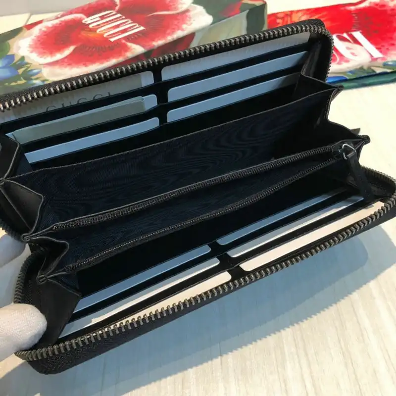 G*u*i bags 20guc0072