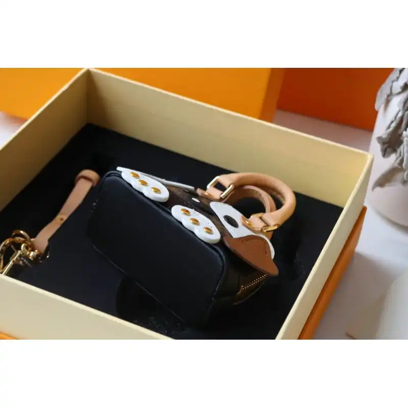 ORNAMENTS Bags 2101SH0028