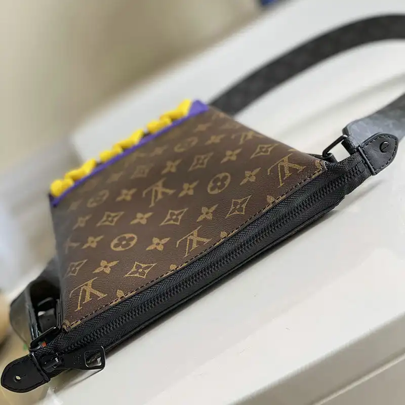 LV Bags 2106DJ0008