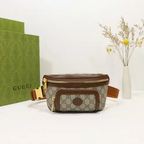 G*u*i bag 2110dj0032