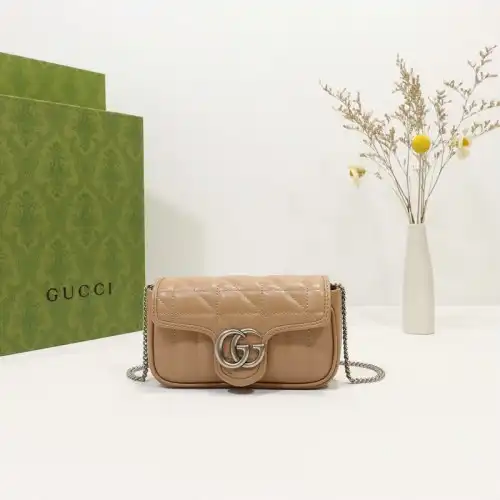 G*u*i bags 2110dj0077