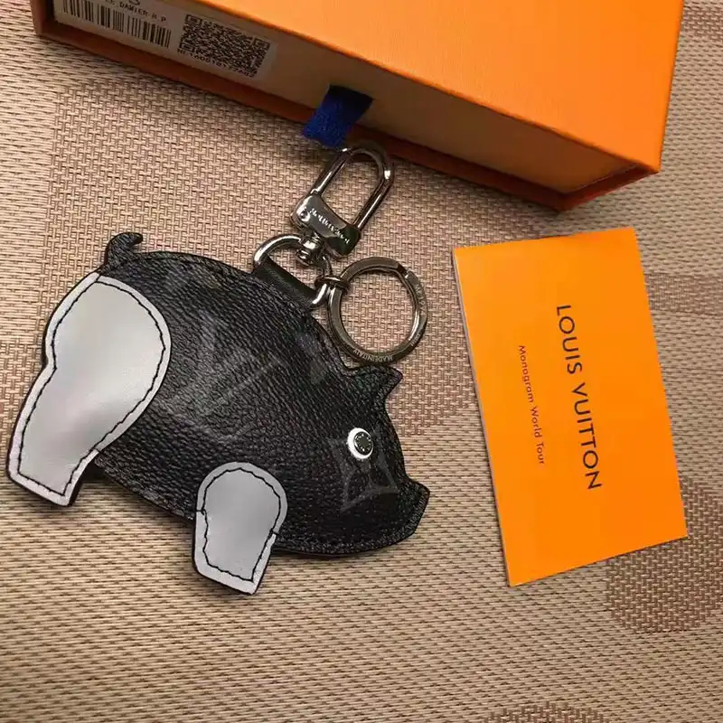 ORNAMENTS Keychain 2110HT0007