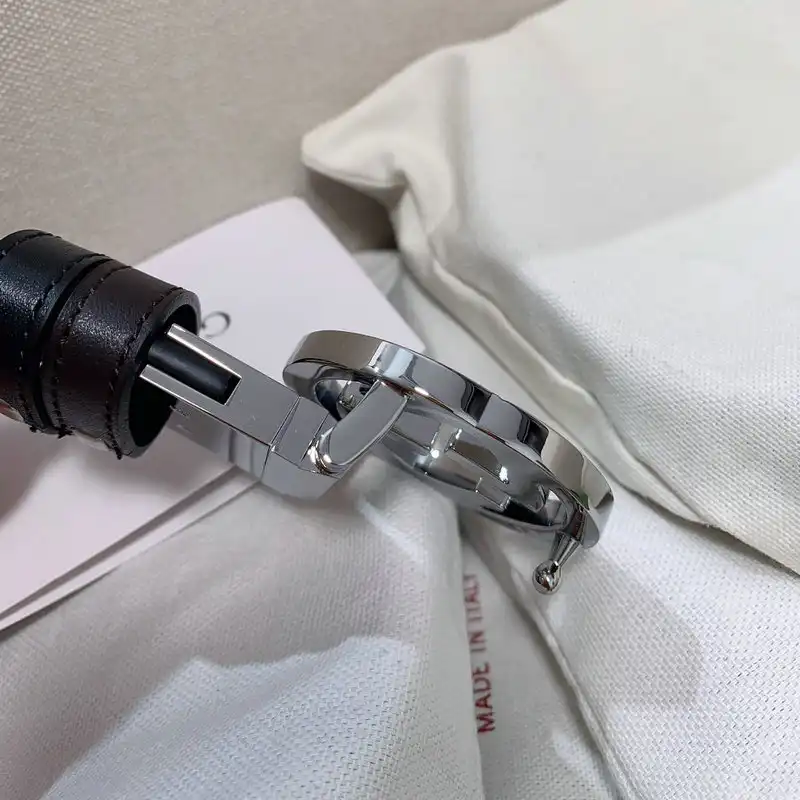 G*u*i belts 2110xf0022