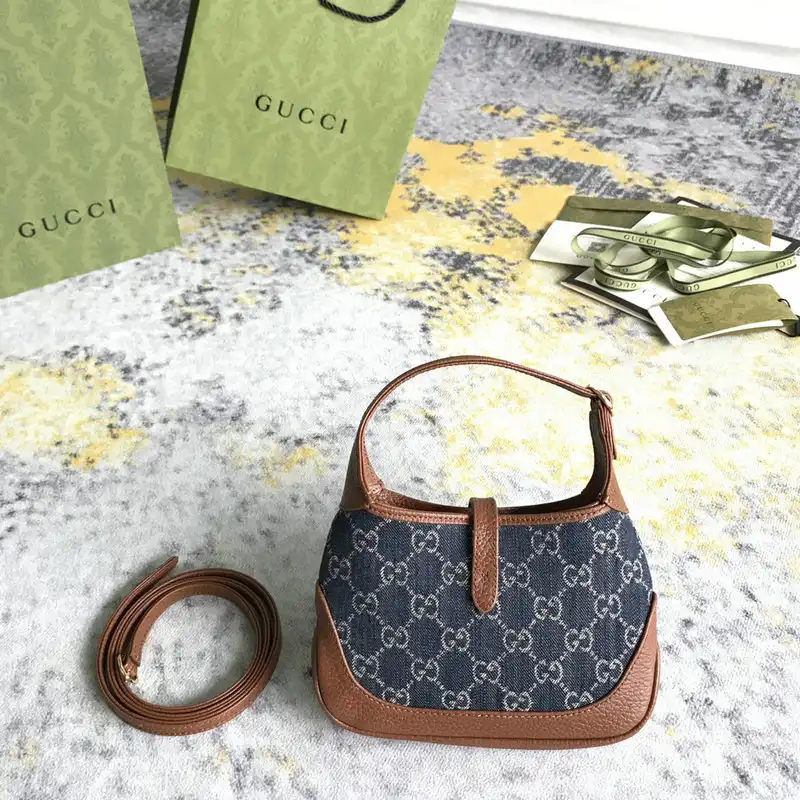 G*u*i bags 2112dj0111