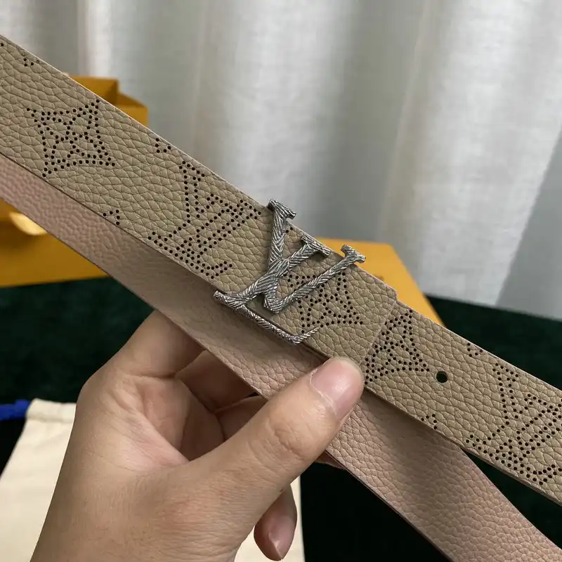 LV Belts 2202XA0050
