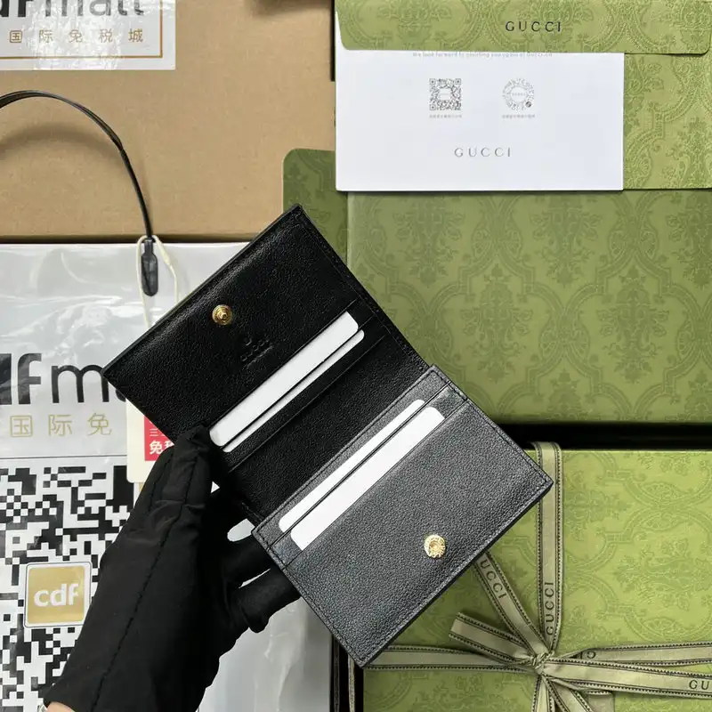 G*u*i bag 2205ya0027