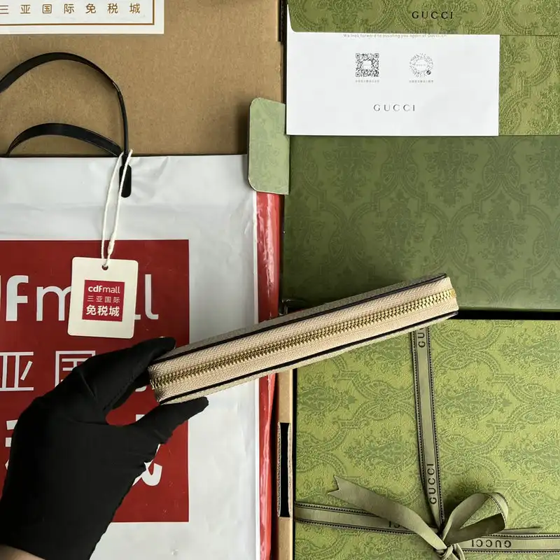 G*u*i bag 2206ya0039