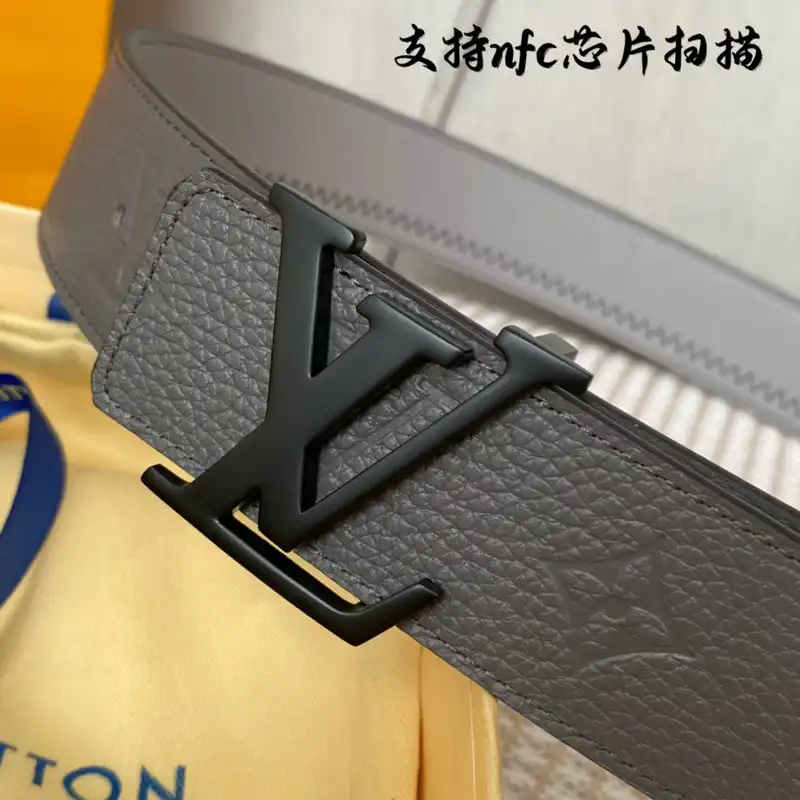 LV Belts 2207XF0043