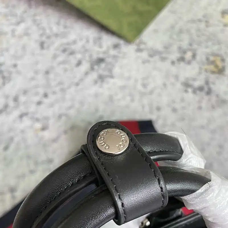 G*u*i bag 2208dj0037