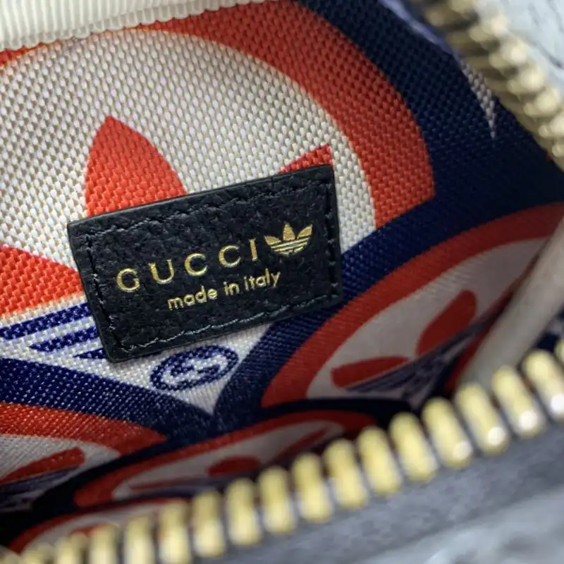 G*u*i bag 2210ya0163