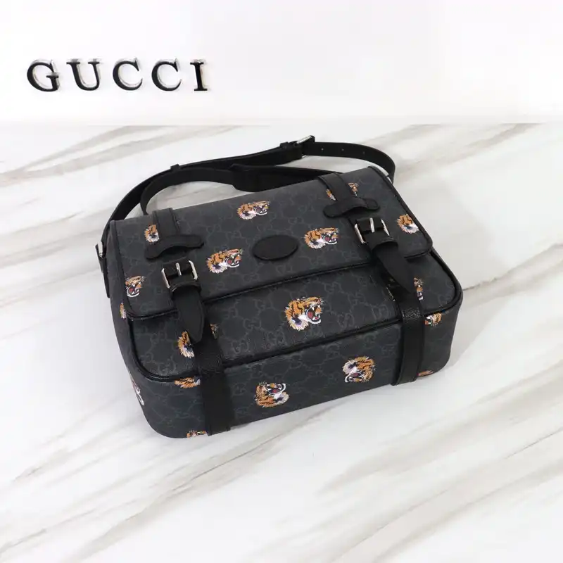 G*u*i bag 2301dj0005