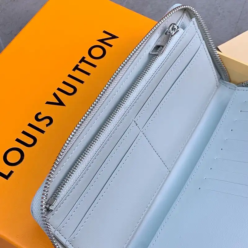LV Bag 2309YA0115