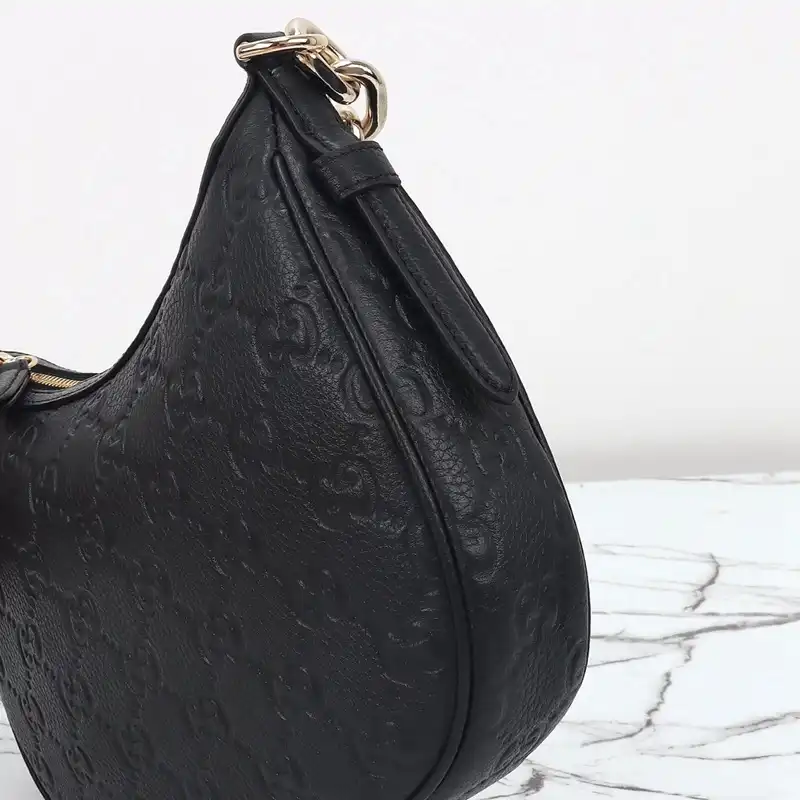 G*u*i bags 2410ya0193