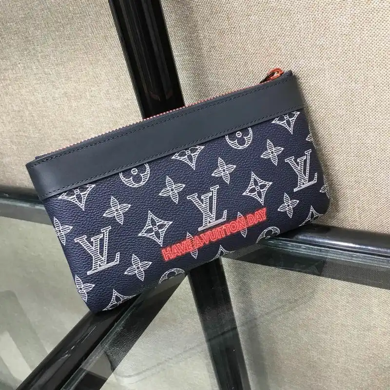 LV Bags 19T1L0327