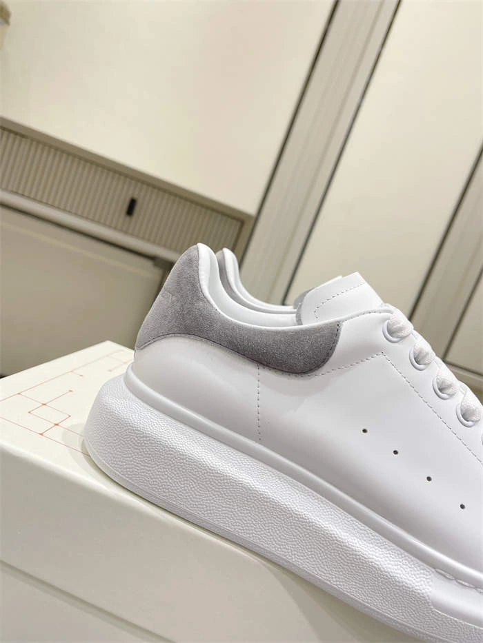 Alexander McQueen Oversized WrinkleFree 2571