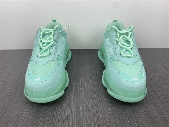 Practical BLCG Triple S Clear Sole Green  541624 W2GA1 4440