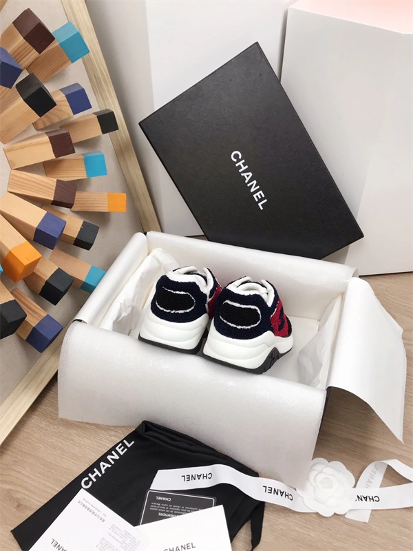 Chanal Sneakers Sleek 2182
