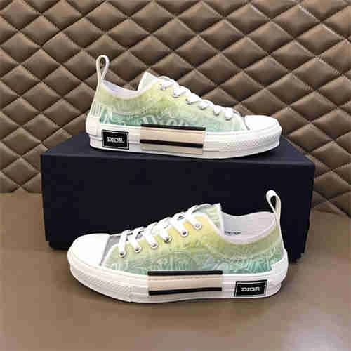 Stylish DR Sneaker 1159