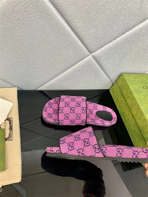 Gocci Slipper Lightweight 5759