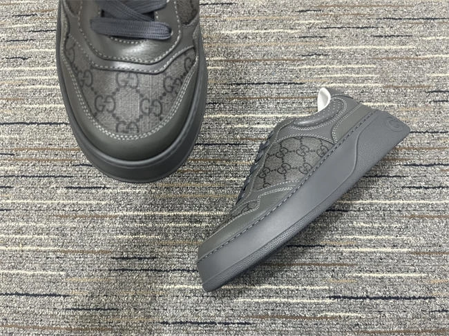 G*u*i low top sneaker colorful 538