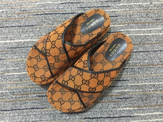 G*u*i side women classic 479