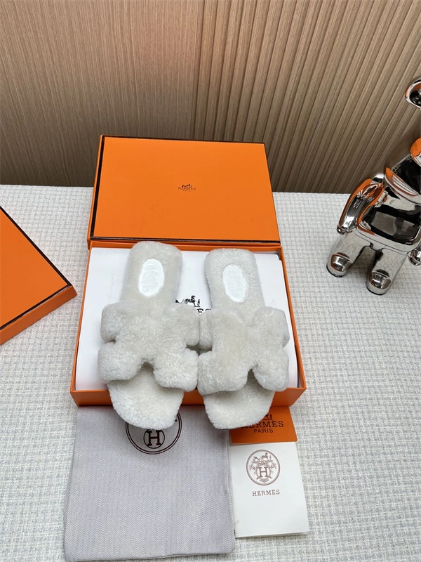 H Slipper Supportive 2383