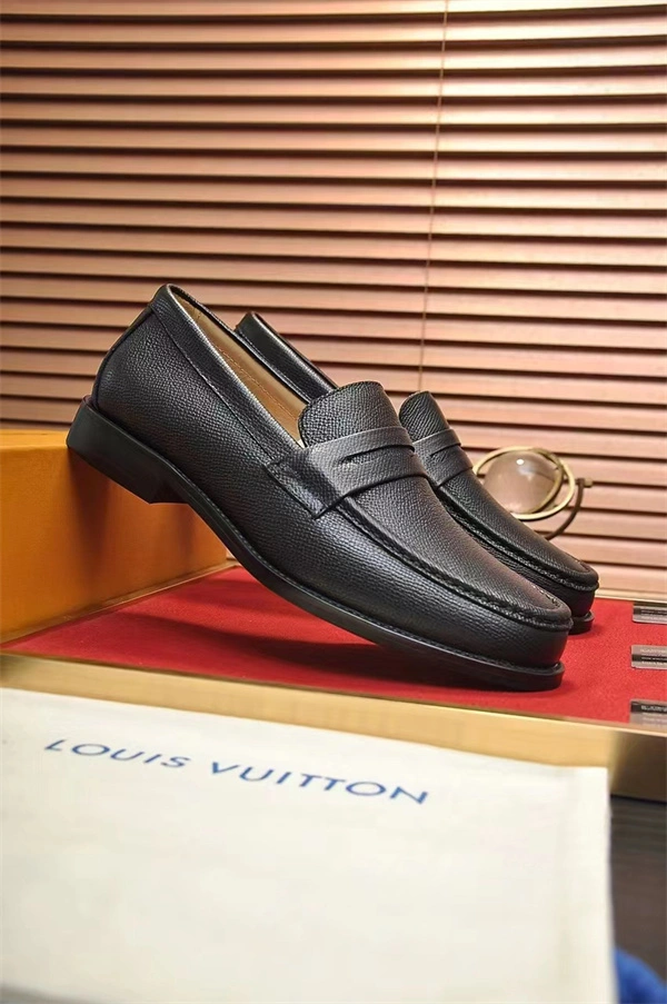Vibrant Lv Loafer 1932