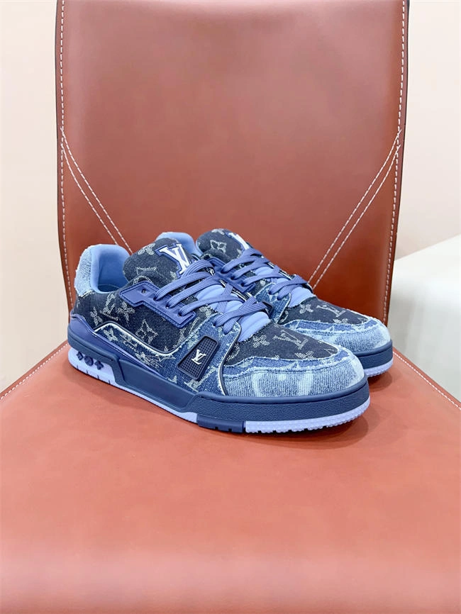 Lv Trainer Sneaker EyeCatching 2044