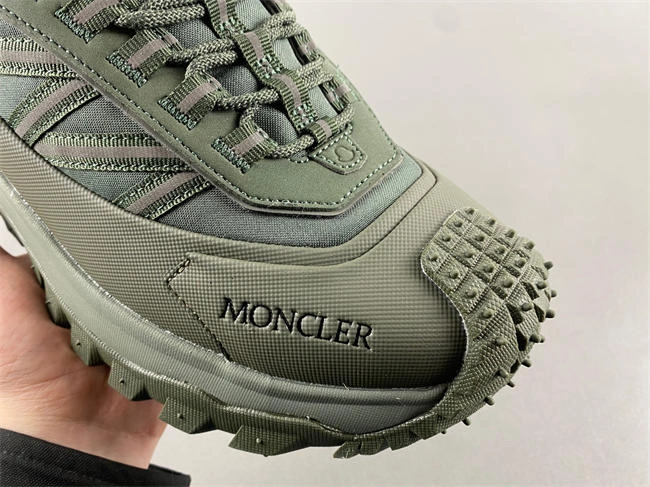 Moncler Army green low Versatile 5932