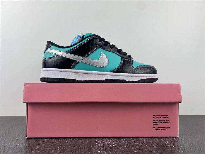 nike sb dunk low Di*m*nd supply co. aqua blue 304292- supportive 4650